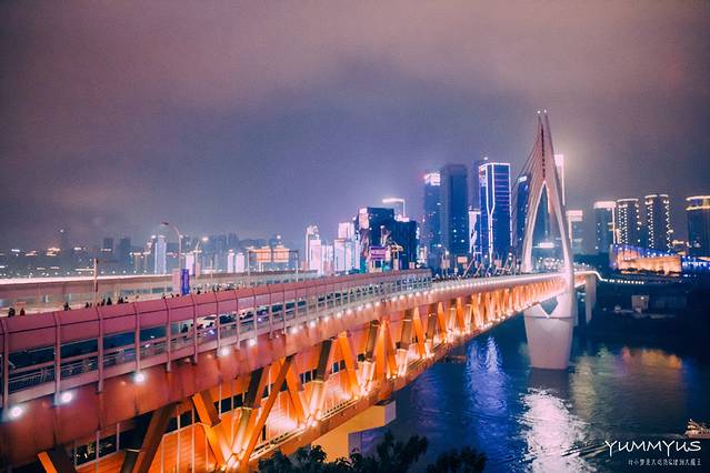 千厮门嘉陵江大桥