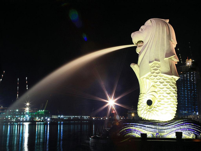 圣淘沙鱼尾狮塔图片