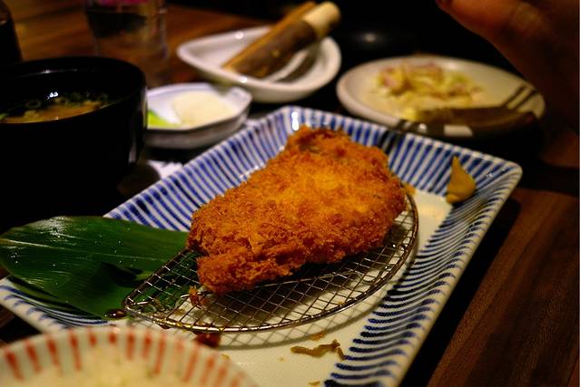 杏子日式猪排店
