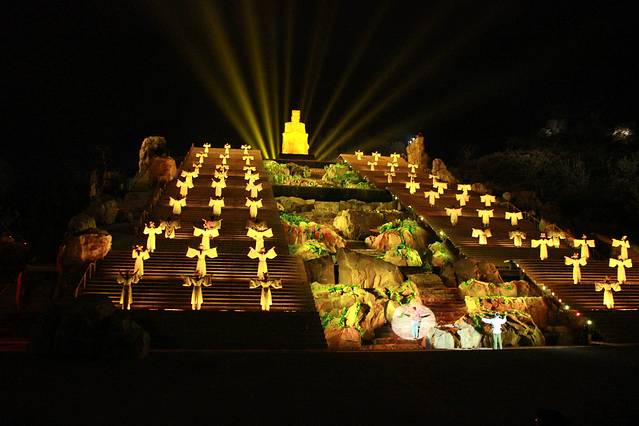 《中华泰山·封禅大典》实景演出