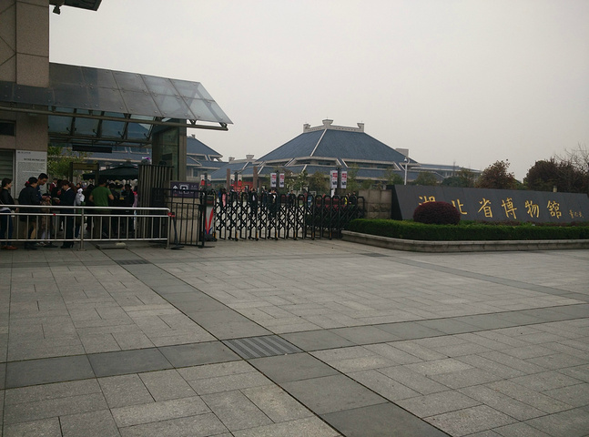 ps:1,省博附近没有地铁站,可以从武汉站坐4号线到东亭站(a出口)下车