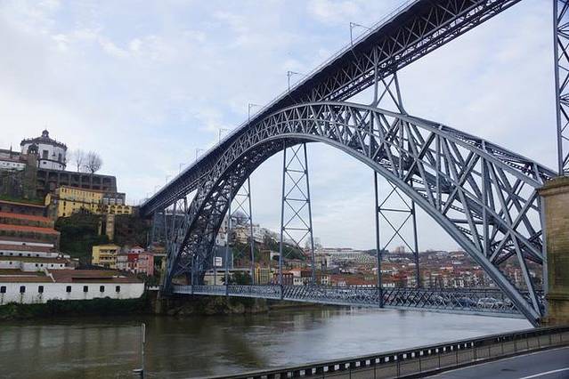 唐路易斯一世大铁桥