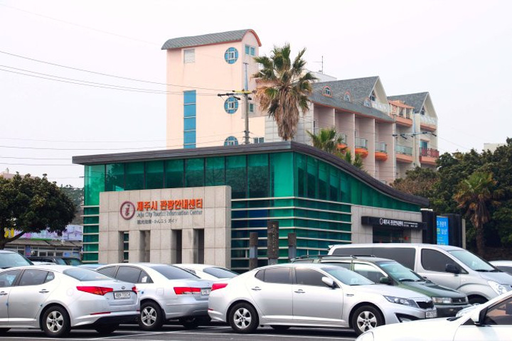 2017夏季最高气温33.5℃,冬季最低气温1℃_龙