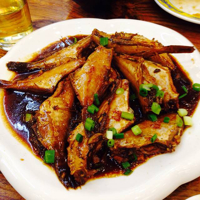 老同学连锁海鲜排档(海莲路3号店)