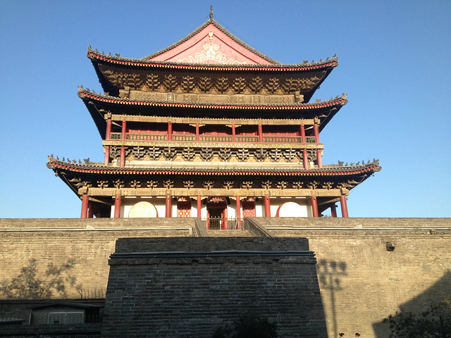 在钟鼓楼,可以看见老长安城的感觉.