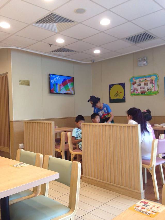 德克士(红旺广场店)