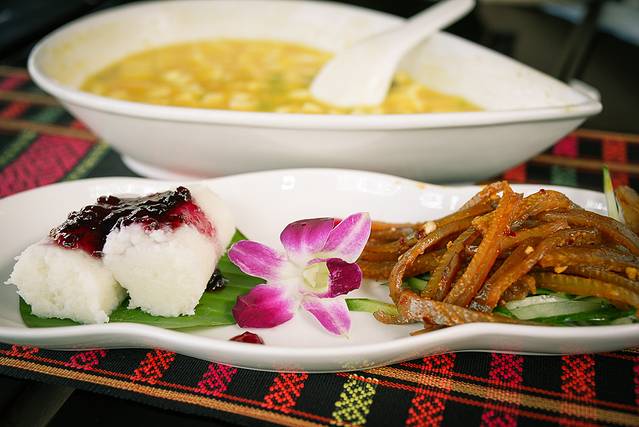 三亚亚龙湾五号度假别墅酒店·酉味海南菜小酒馆