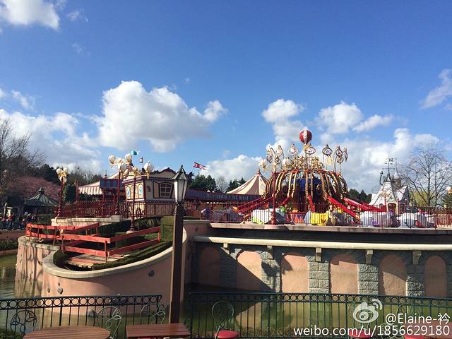 巴黎迪士尼乐园