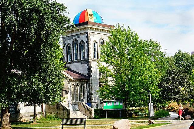 多伦多大学圣乔治校区