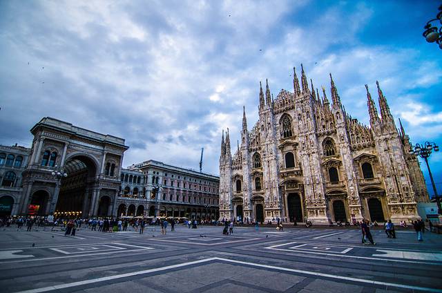 米兰大教堂广场