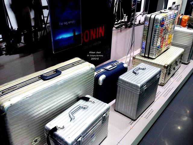 日默瓦旅行箱博物馆/旗舰店