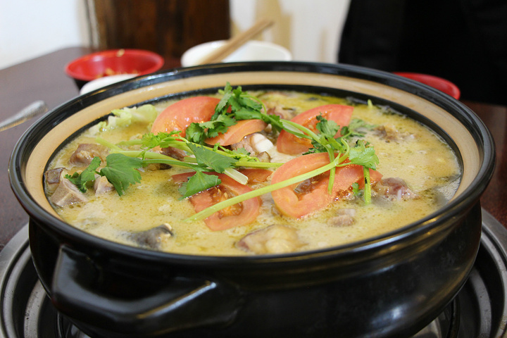 包车接送骑马划船外加土鸡火锅,堪称聚划算_丽江古城"的评论图片