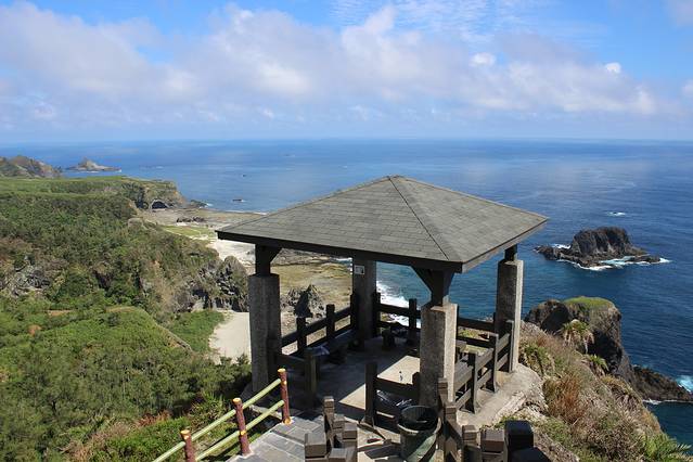 睡美人与哈巴狗