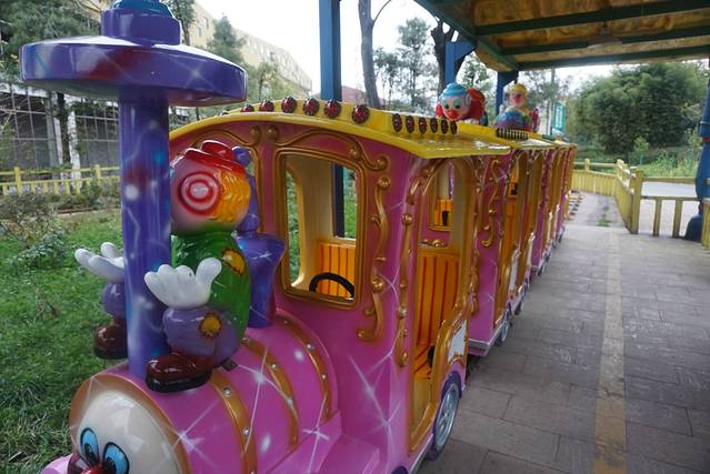 乡鸭湖欢乐王国