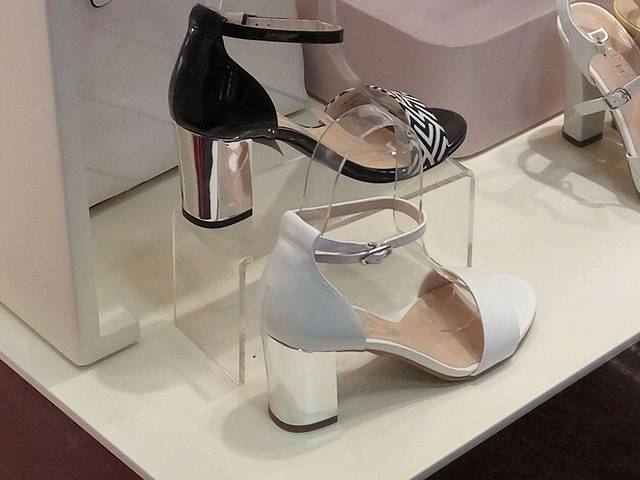 达芙妮(金马路店)