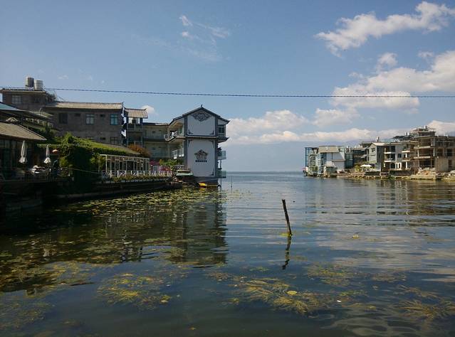 环洱海双层观光车