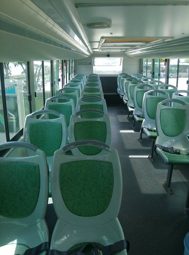 环洱海双层观光车