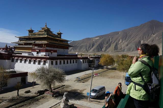 在邬金刹土·桑耶骑行