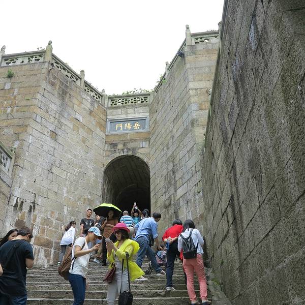 岳阳旅游景点_2018岳阳旅游收入