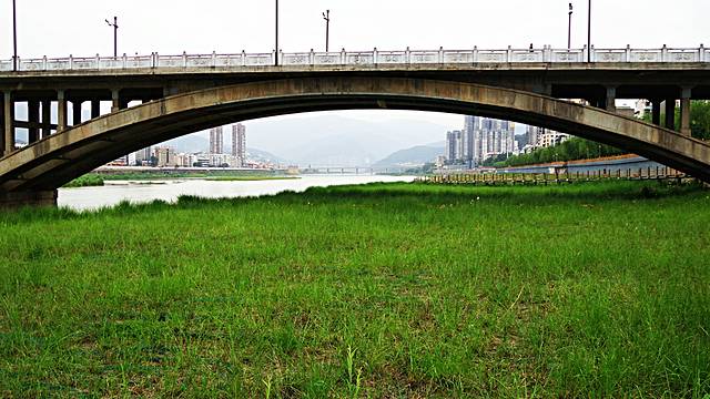 汉中市滨江大道