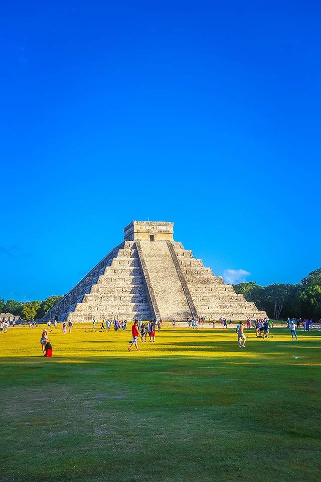 库若尔甘金字塔