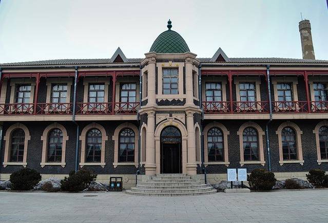 伪满洲国国务院旧址