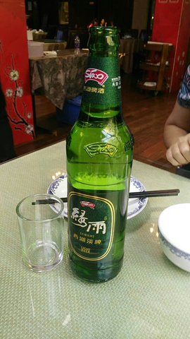 杭州啤酒.