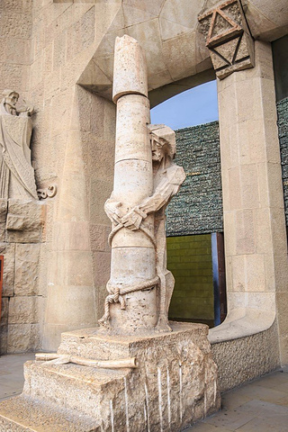 1月1日 圣家堂-米拉之家-古埃尔公园 今天就要