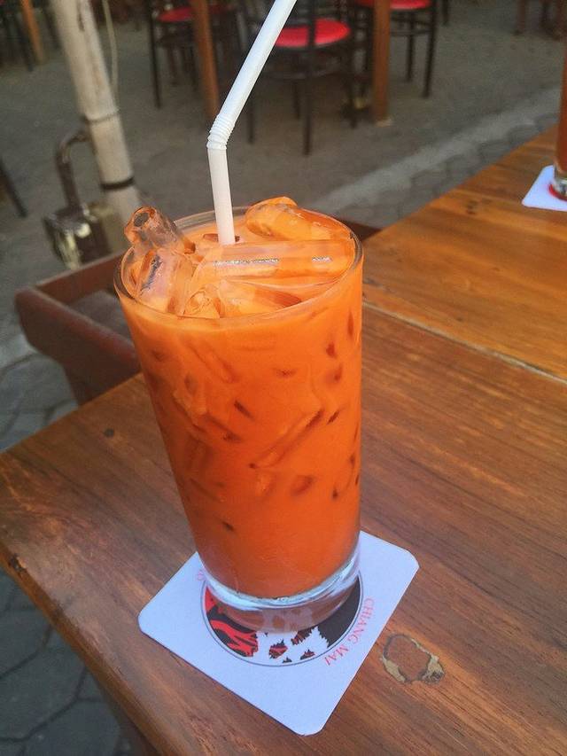 Riverside Bar and Restauran