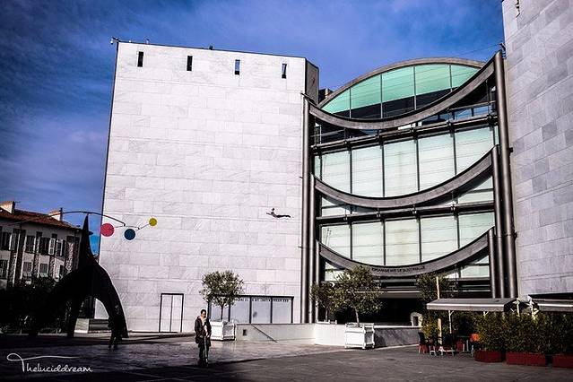 现代及当代艺术博物馆