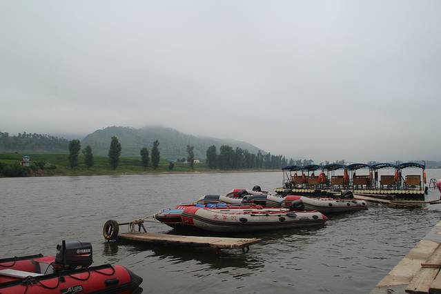 鸭绿江漂流旅游景区