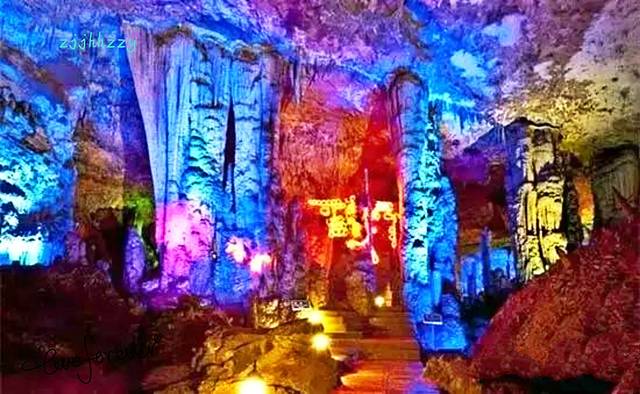 张家界中心汽车站