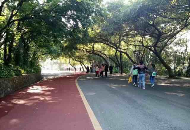 南宁青秀山国际高尔夫球场