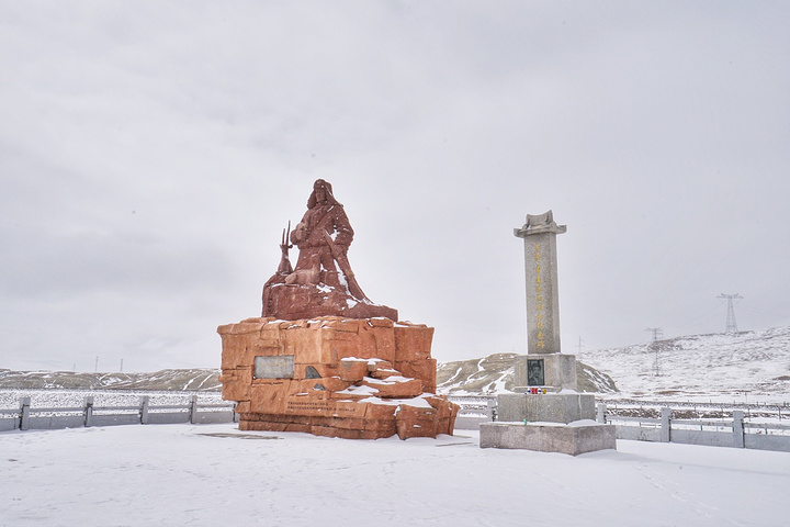 2017几小时后终于通路了,快到昆仑山口时,姐姐