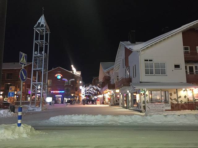 基维科（Kivikko）滑雪场（Savikiekontie 4）