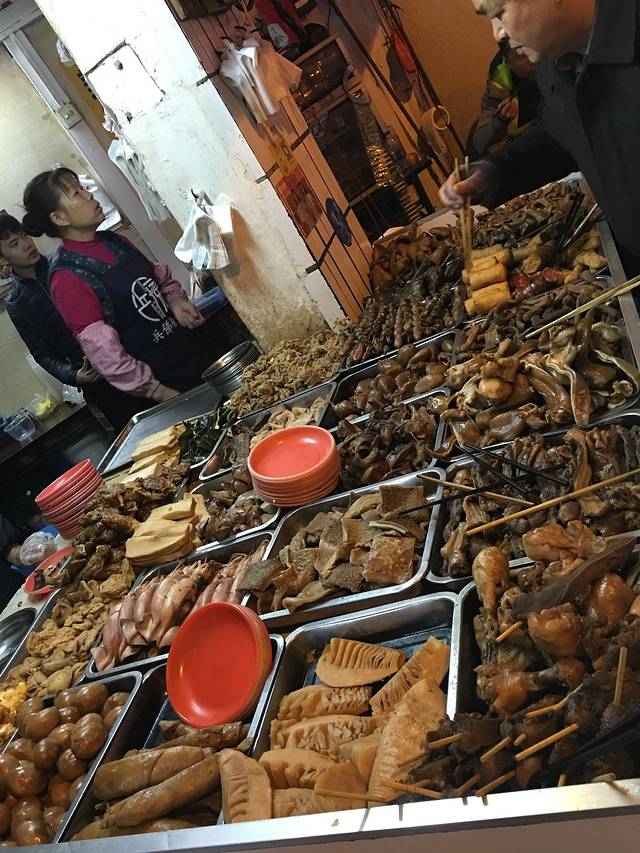 台江老牌兵俤粉干卤味店