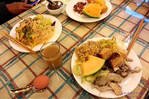 如家酒店(喀什西域广场古城店)