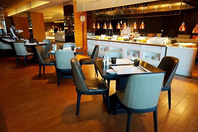 宁波文化广场朗豪酒店·佩雷丝西餐厅 The Place(中山东路店)