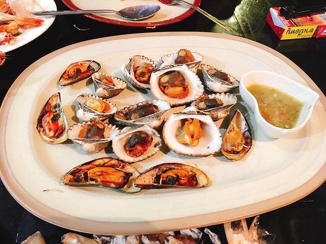 Kelong Seafood Restaurant