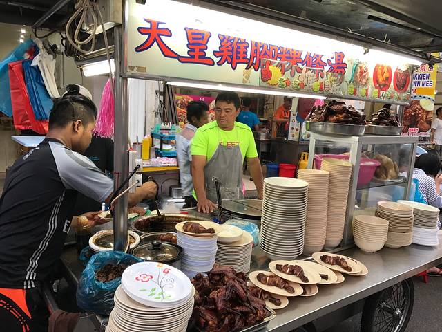 天皇鸡脚粿条汤