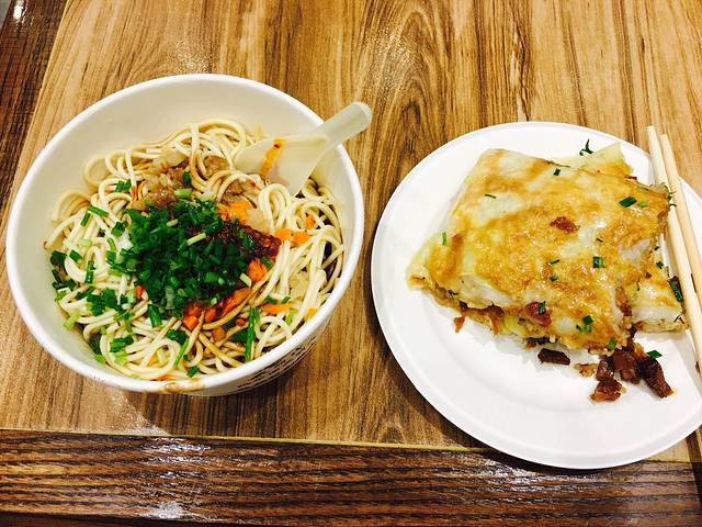 蔡林记热干面馆（户部巷店）