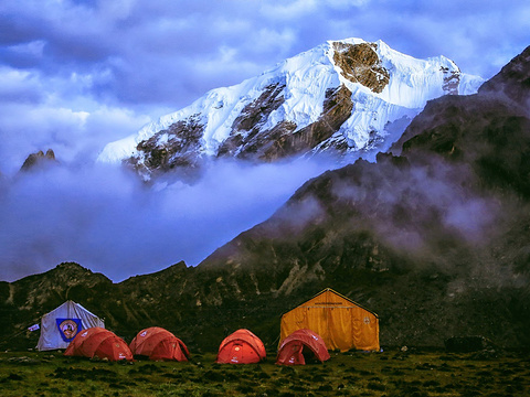 喜马拉雅山脉旅游景点图片