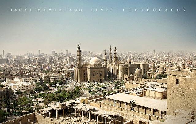 北方墓园/死人之城