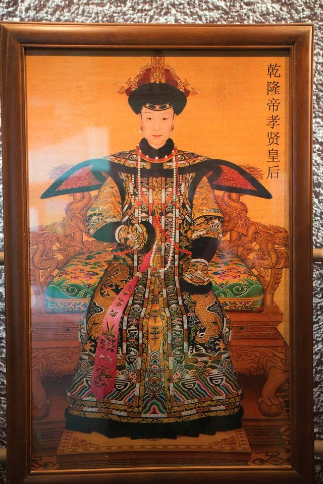 浮华已退,沧海桑田,原来你静静长眠在这里。