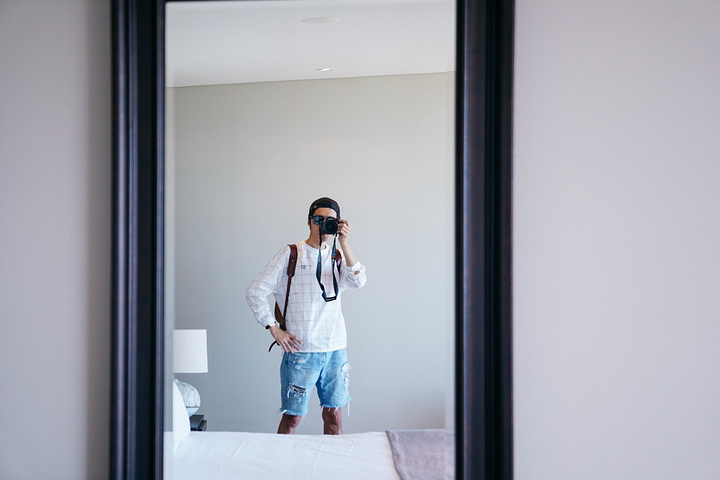 艾尔利海滩这个地方的机场很小,属于澳大利亚