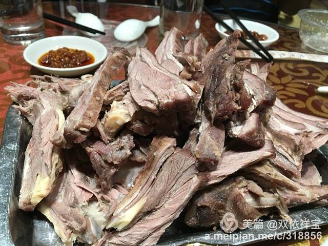 成贵羊脖子手抓