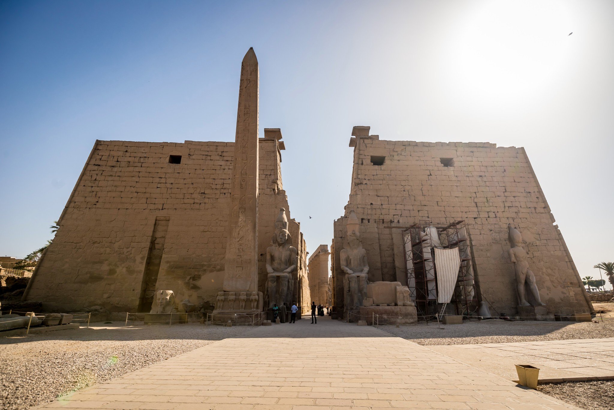埃及,在千年古迹的外表下,隐藏着一颗度假胜地的心 卢克索神庙后,司机