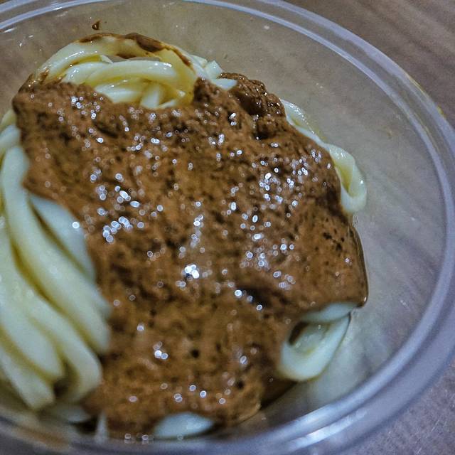 盛志望麻酱凉皮铺