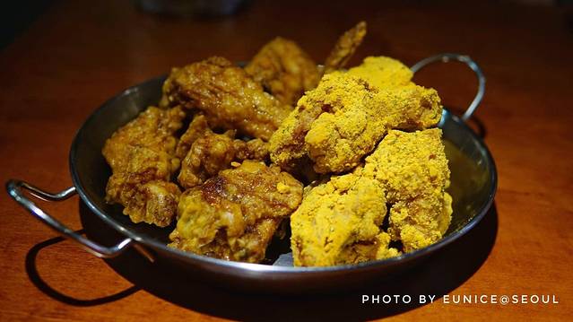 bhc CHICKEN(明洞店)