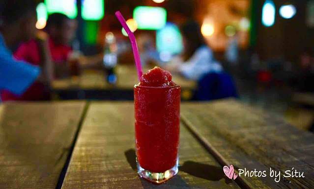 The Irish Embassy Pub